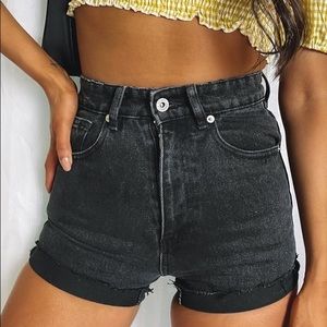 Boohoo Black Cuffed Denim Shorts